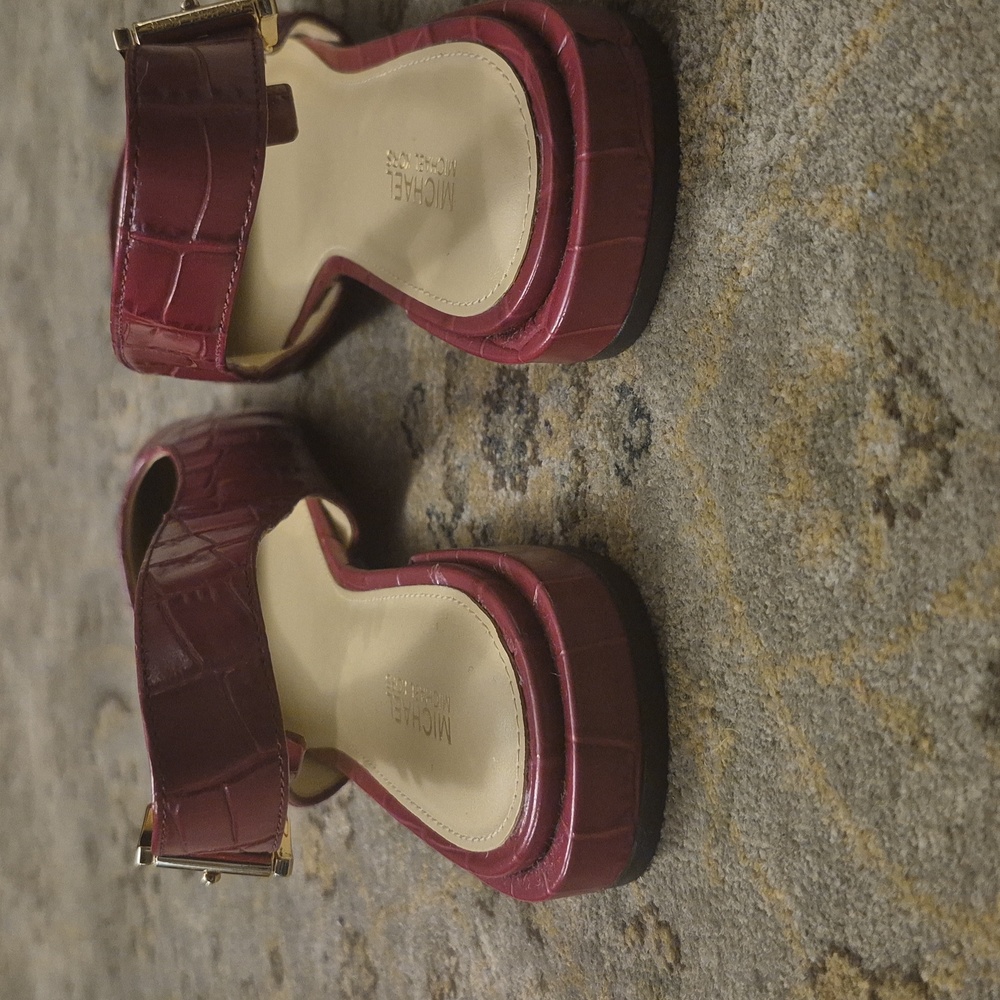 Michael Kors Burgundy Croc-Embossed Heels - Picture 6 of 7